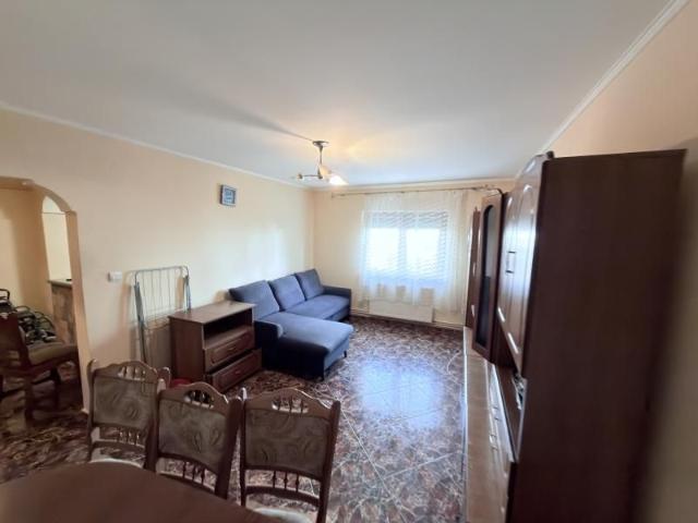 Apartament 2 camere Piata Mare