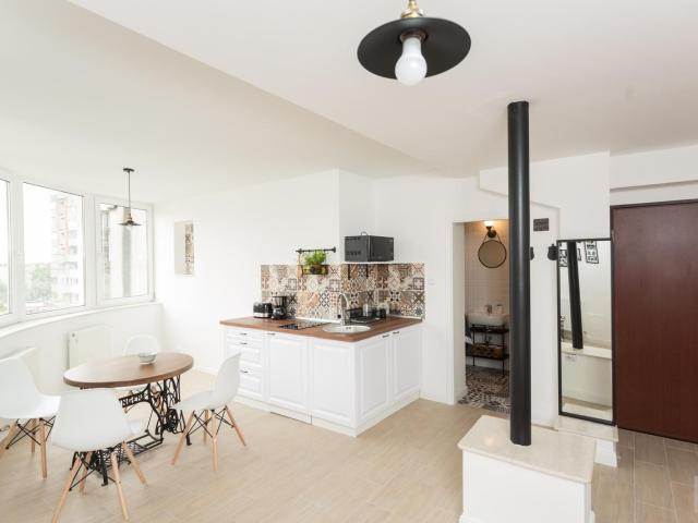 Apartament 2 camere Piata Cipariu finisat mobilat utilat