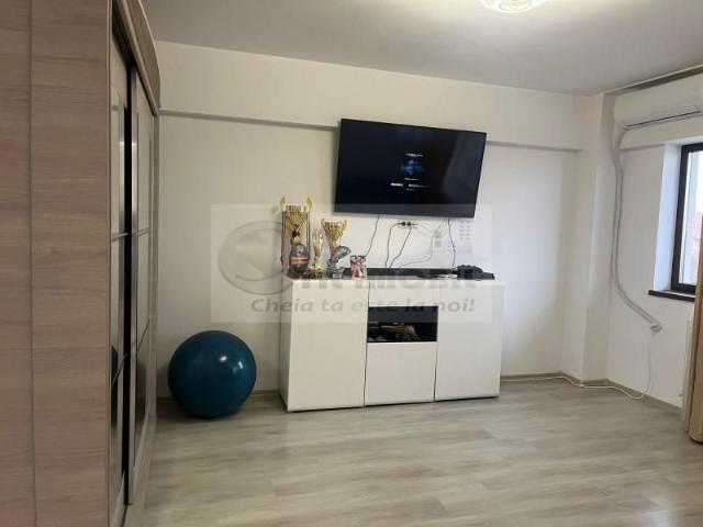 Apartament 2 camere Platou Galata 399 EURO