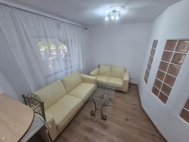Apartament 2 camere Podu de Fier