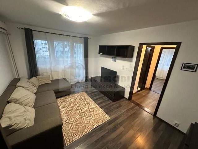 Apartament 2 camere Podu Ros, etaj 1 Palas la 10 min, 475