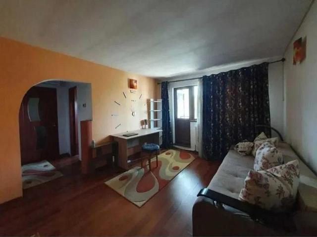 Apartament 2 camere Podu ros