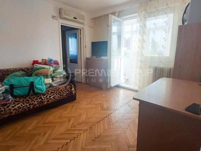 Apartament 2 camere, Podul Ros, 40mp