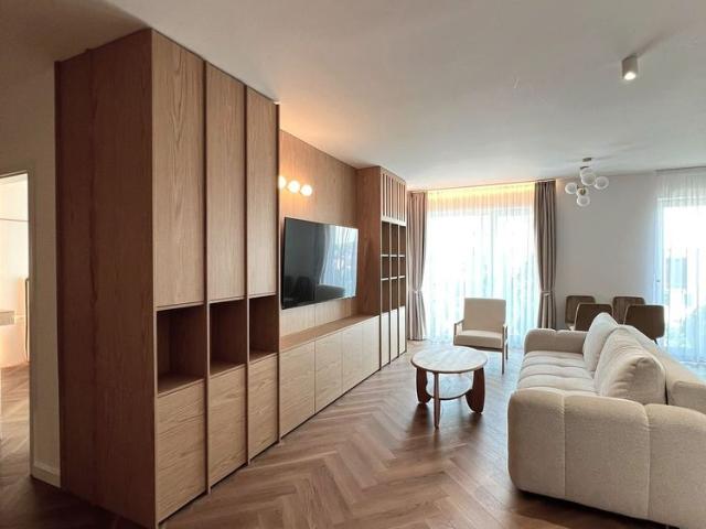 Apartament 2 camere premium – Scala Cetate 74 m² Parcare subterană