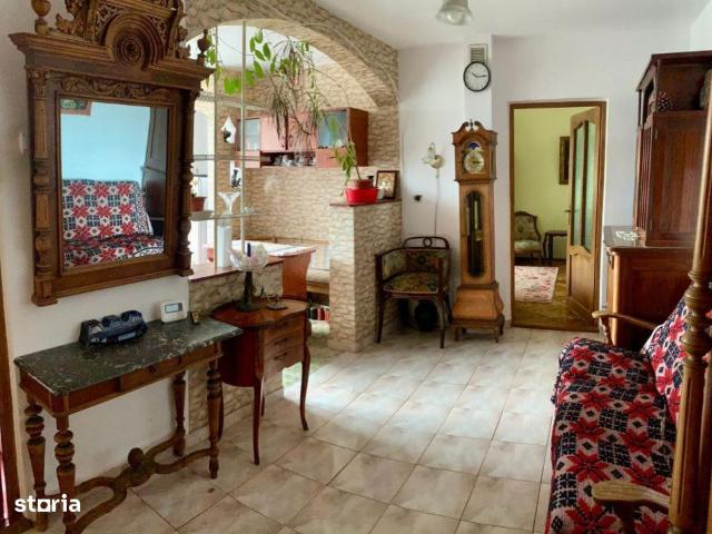 Apartament 2 camere Precista, 55 metri, etaj 3 Cod: 159327