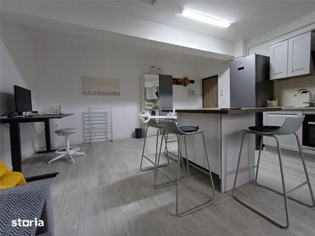 Apartament 2 camere, prima chirie, parcare și 2 balcoane – Tătărași