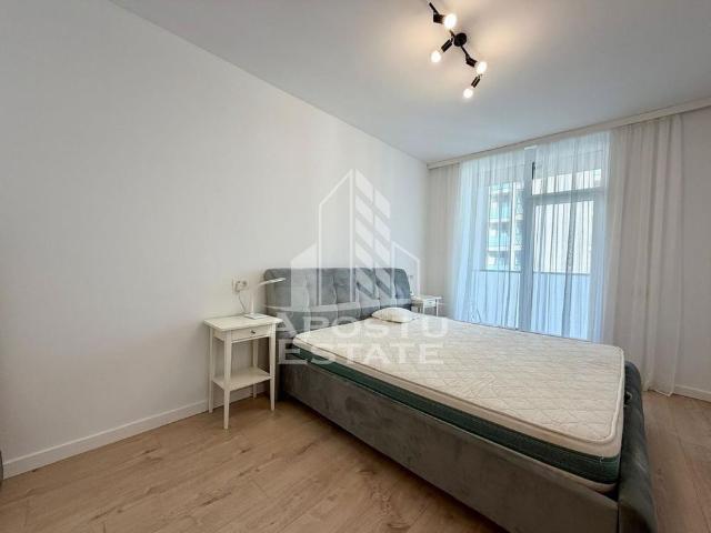 Apartament 2 camere, prima inchiriere, loc de parcare, To.