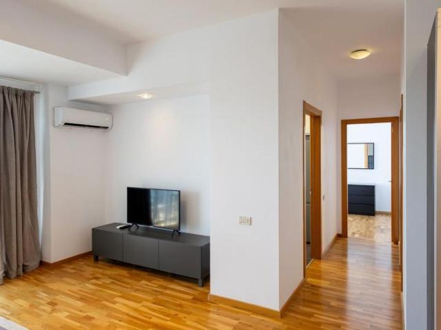 Apartament 2 camere proaspăt renovat, mobilat și utilat complet
