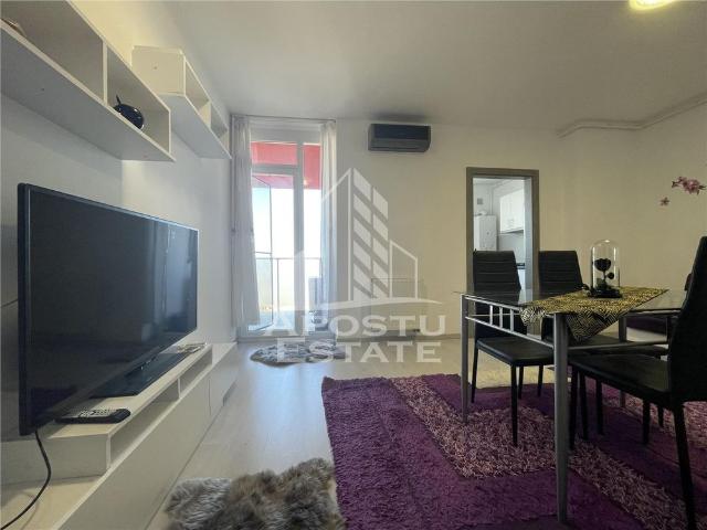 Apartament 2 camere, proaspat renovat, zona Banu Maracine Kaufland