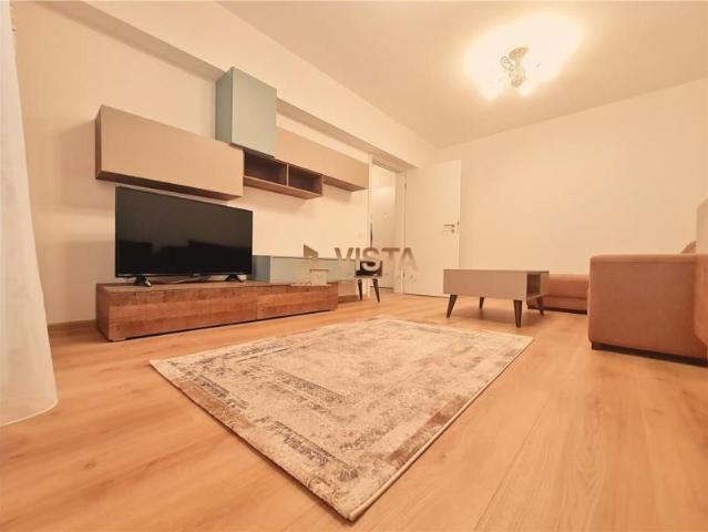 Apartament 2 camere, Qualis 2, Tractorul, Brasov