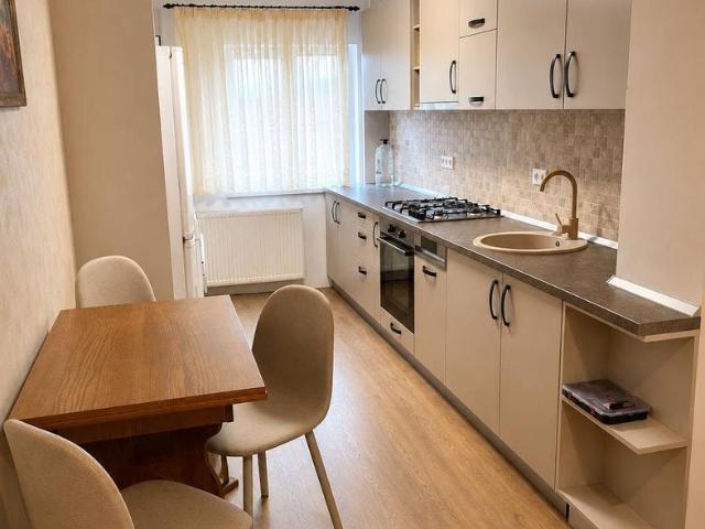 Apartament 2 camere | Răcădău | Prima închiriere