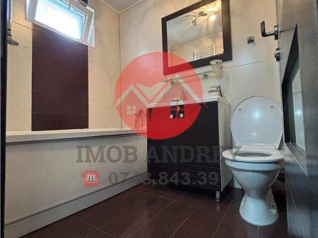 Apartament 2 camere renovat, central, aproape de faleza