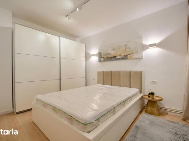 Apartament 2 camere, renovat, centrala, etaj 1/1, Floreasca