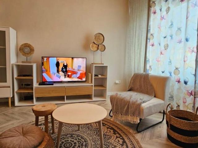 Apartament 2 Camere | Renovat Total | Centrala de bloc | Universitate