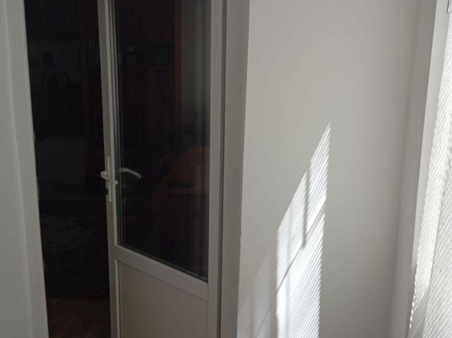 Apartament 2 camere, Rovine, balcon și debara