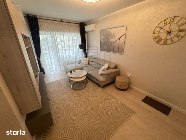 Apartament 2 camere Royal Town 64 mp, loc de parcare, mobilat lux