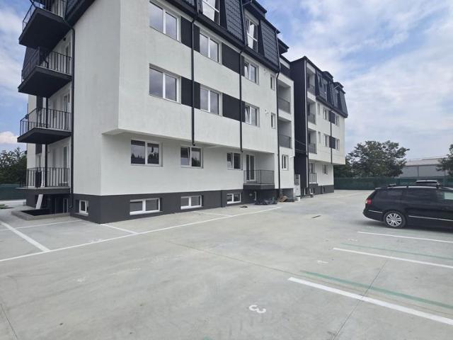 Apartament 2 camere Strada Ion Creanga cu balcon AC si parcare privata