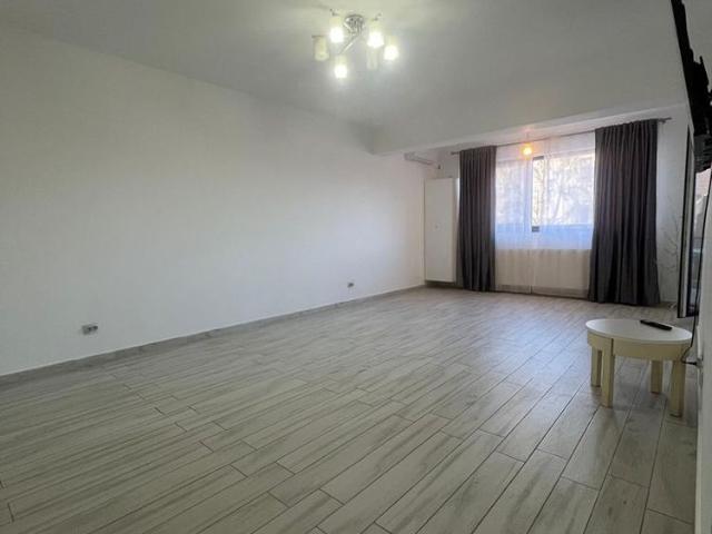 Apartament 2 camere superb Hala Traian Calea Calarasi Piata Unirii