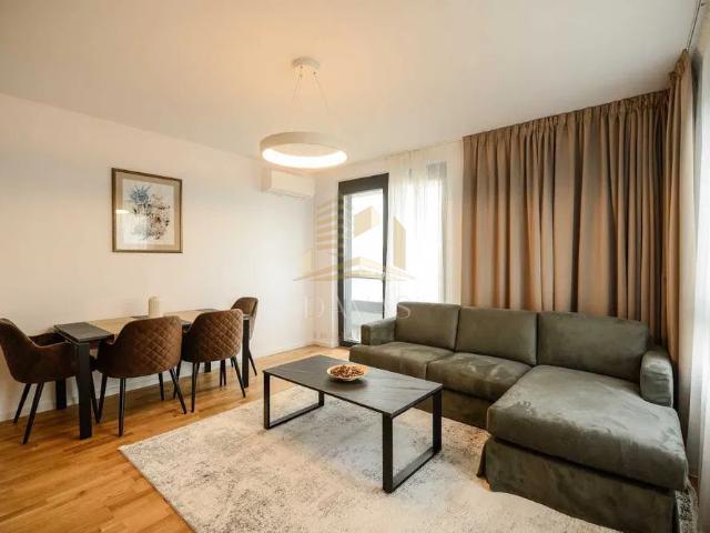 Apartament 2 camere semidecomanadat + parcare subterana inclusă | Park Lake