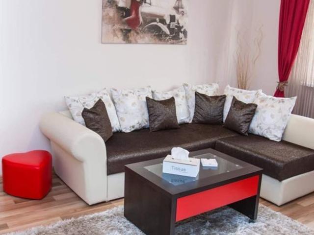 Apartament 2 camere semidecomandat Vasile Aaron