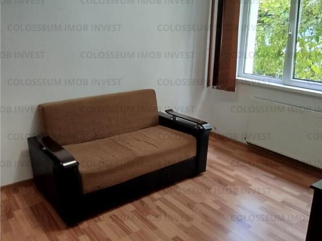 Apartament 2 camere,semidecomandat zona Astra