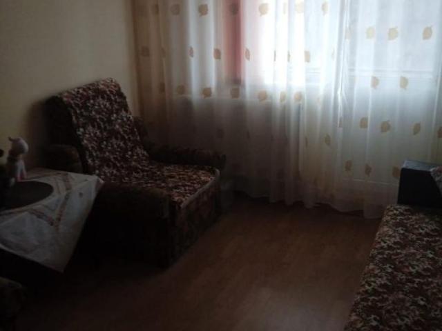 Apartament 2 camere semidecomandat, zona Bejan