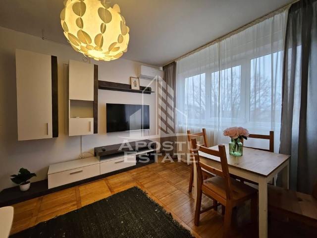Apartament 2 camere, semidecomandat, 39mp utili, et.4/4, zona Dacia