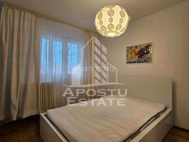 Apartament 2 camere, semidecomandat, 39mp utili, et.4/4, zona Dacia