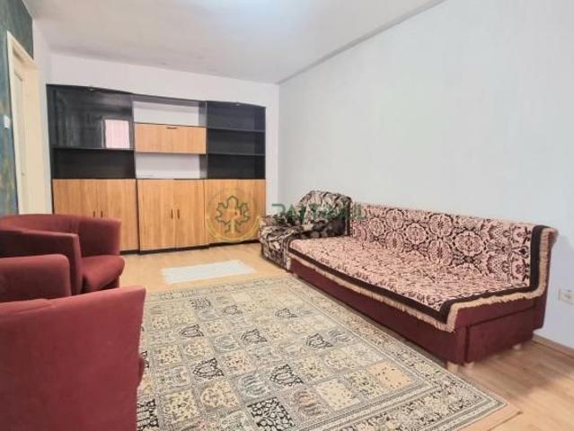 Apartament 2 camere si balcon et. 1 strada Ostirii