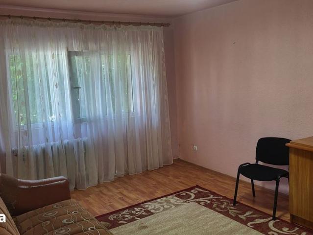 Apartament 2 camere, situat etaj 1 in bloc P+4E zona Hotel Vrancea