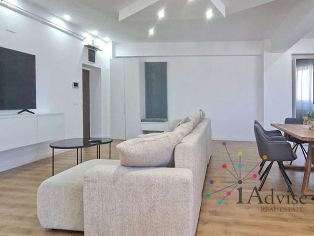 Apartament 2 camere spațios – Centrul Civic Vedere deosebită