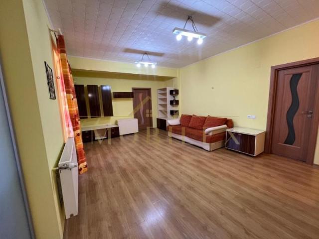 Apartament 2 camere, spatios 70mp, zona Stejarului