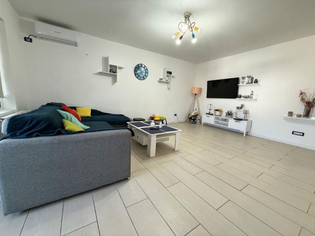 Apartament 2 camere spatios de inchiriat, Faleza Nord