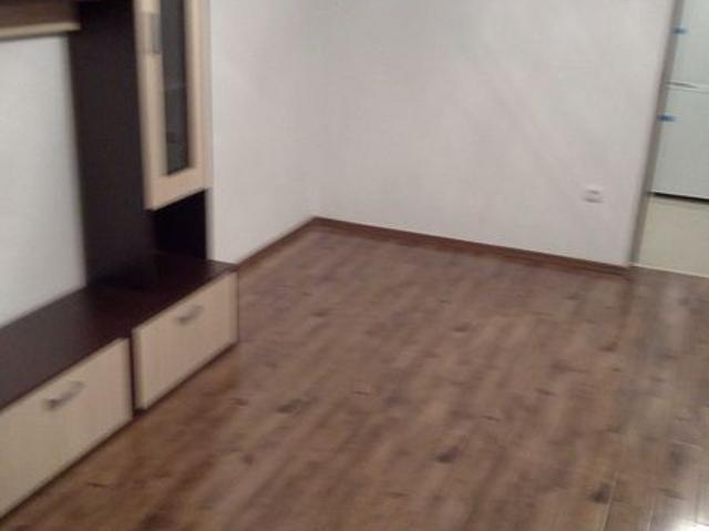 Apartament 2 camere,Tarnaveni
