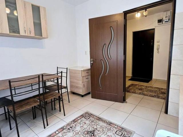 Apartament 2 Camere Ștefan cel Mare, Vasile Lascăr