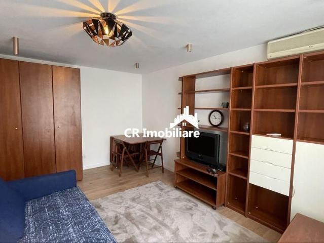 Apartament 2 camere, Tei