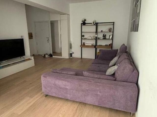 Apartament 2 camere, terasa generoasa, zona Kiseleff