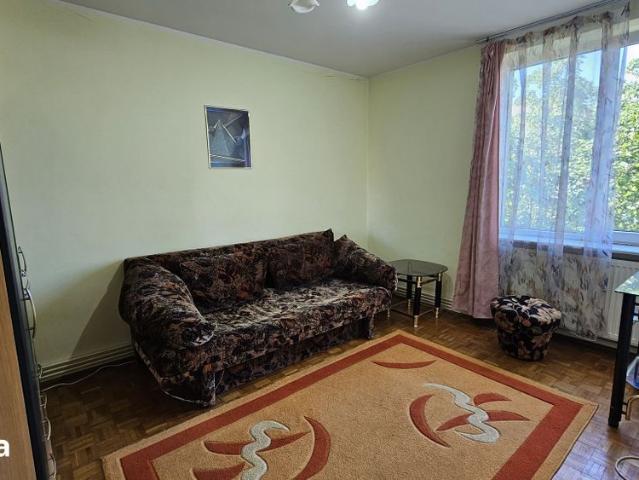 Apartament 2 camere Tractorul statie,mobilat utilat,350 Euro