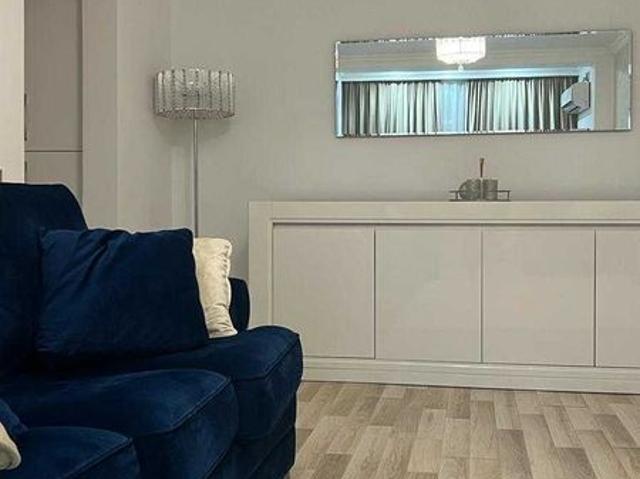 Apartament 2 camere ultracentral aproape de faleza