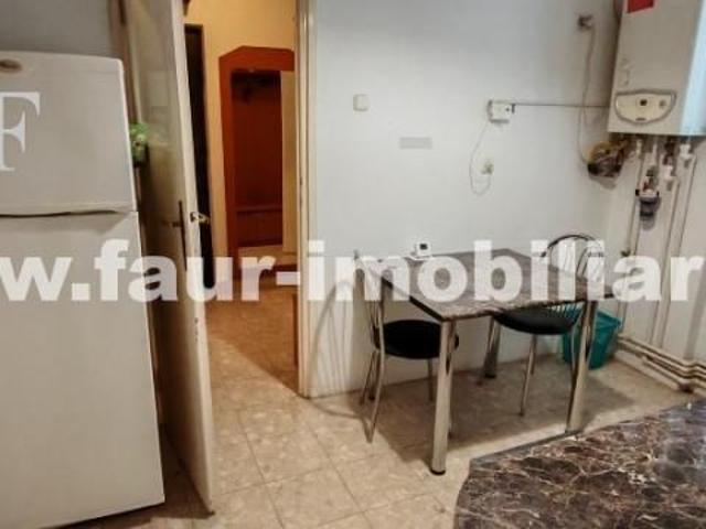 Apartament 2 camere Ultracentral cu Centrala Proprie Gaz
