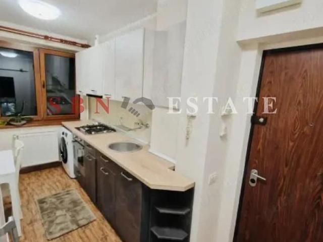 Apartament 2 camere Ultracentral Piata Romana | Metrou | Renovat