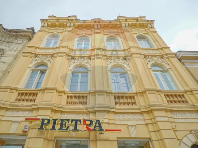 Apartament 2 camere vanzare in casă / vilă Brasov, Ultracentral vezi locația pe hartă