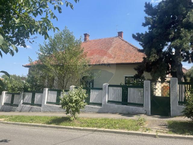 Apartament 2 camere vanzare in casă / vilă Cluj Napoca, Andrei Muresanu vezi locația pe hartă