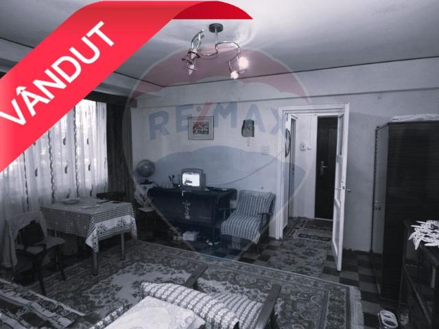 Apartament 2 camere vanzare in bloc de apartamente Vrancea, Focsani, Gara vezi locația pe hartă