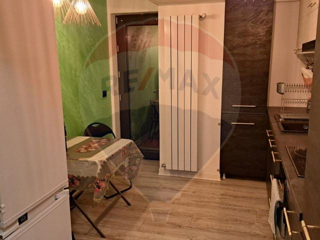 Apartament 2 camere vanzare in bloc de apartamente Vrancea, Focsani, Obor vezi locația pe hartă
