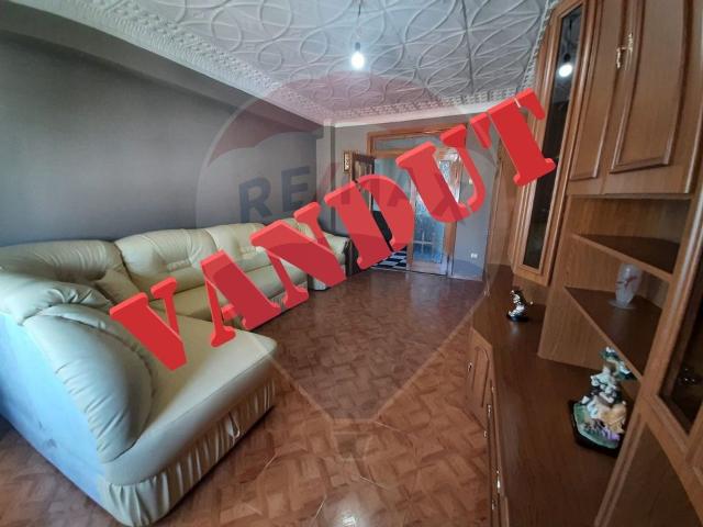 Apartament 2 camere vanzare in bloc de apartamente Vrancea, Focsani, Ultracentral vezi locația pe hartă