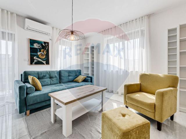 Apartament 2 camere vanzare in bloc de apartamente Arad, Ultracentral vezi locația pe hartă