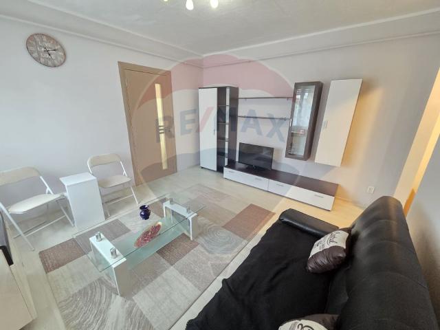 Apartament 2 camere vanzare in bloc de apartamente Bihor, Salonta, Vest vezi locația pe hartă