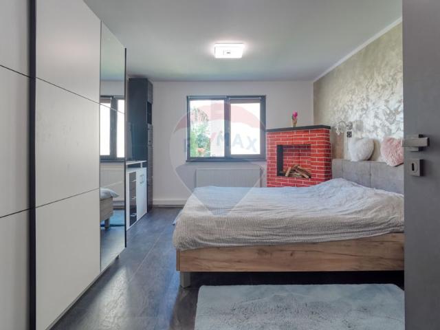 Apartament 2 camere vanzare in bloc de apartamente Brasov, Bartolomeu vezi locația pe hartă