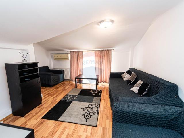 Apartament 2 camere vanzare in bloc de apartamente Bucuresti, Gara de Nord vezi locația pe hartă